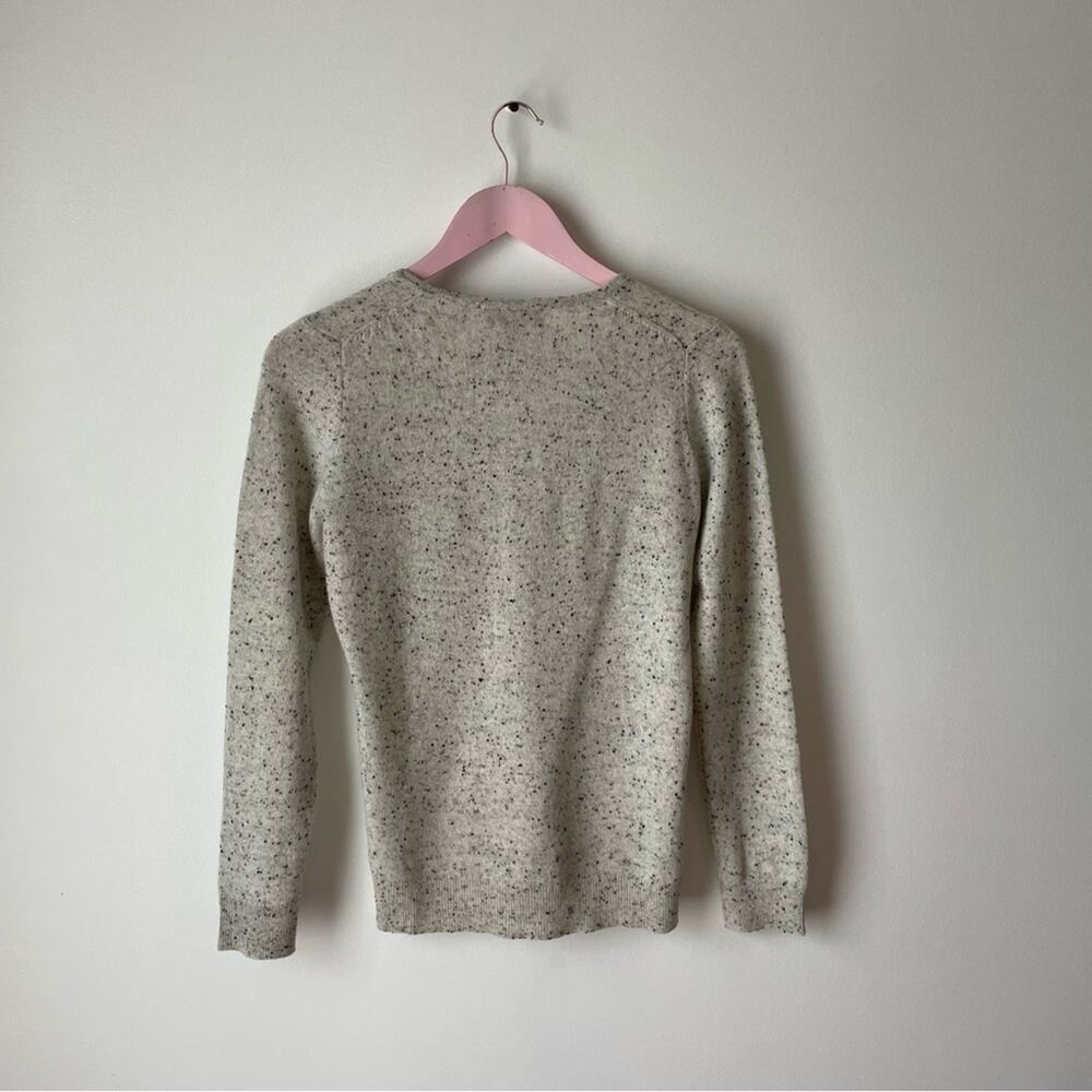 Cashmere Charter Club Sweater - Picture 6 of 6